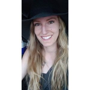 Meet your Posher, Jessica
